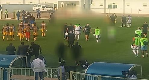 متاعب ليفربول تتواصل.. كيتا يخرج مصابا في مواجهة رواندا وغينيا